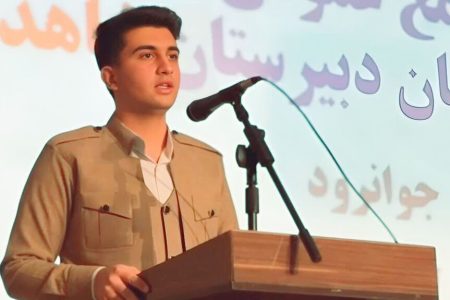 کرمانشاه در مجلس دانش‌آموزی عنوان‌دار شد