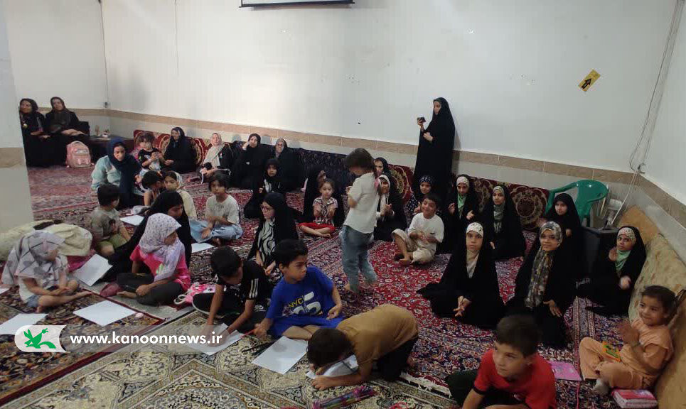 1334629-1 اجرای مراکز سیار کانون پرورش فکری لرستان در خرم آباد