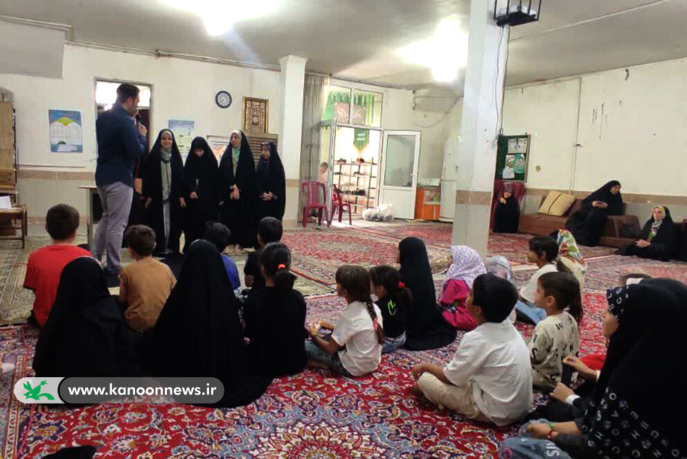 اجرای مراکز سیار کانون پرورش فکری لرستان اجرای مراکز سیار کانون پرورش فکری لرستان