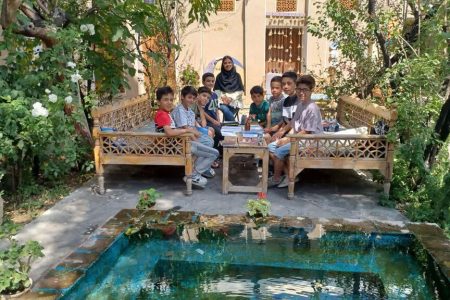 روایت قلم و قدم اعضای کانون پرورش فکری شهمیرزاد در خانه امین‌الرعایا