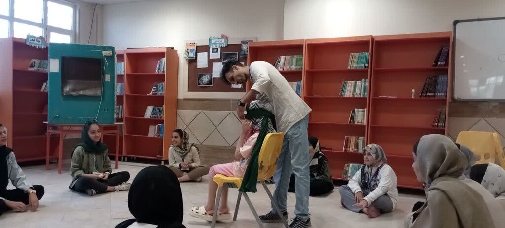 1335246-1 اعضای اردوی استانی کانون کرمانشاه نمایش خلاق را تجربه کردند