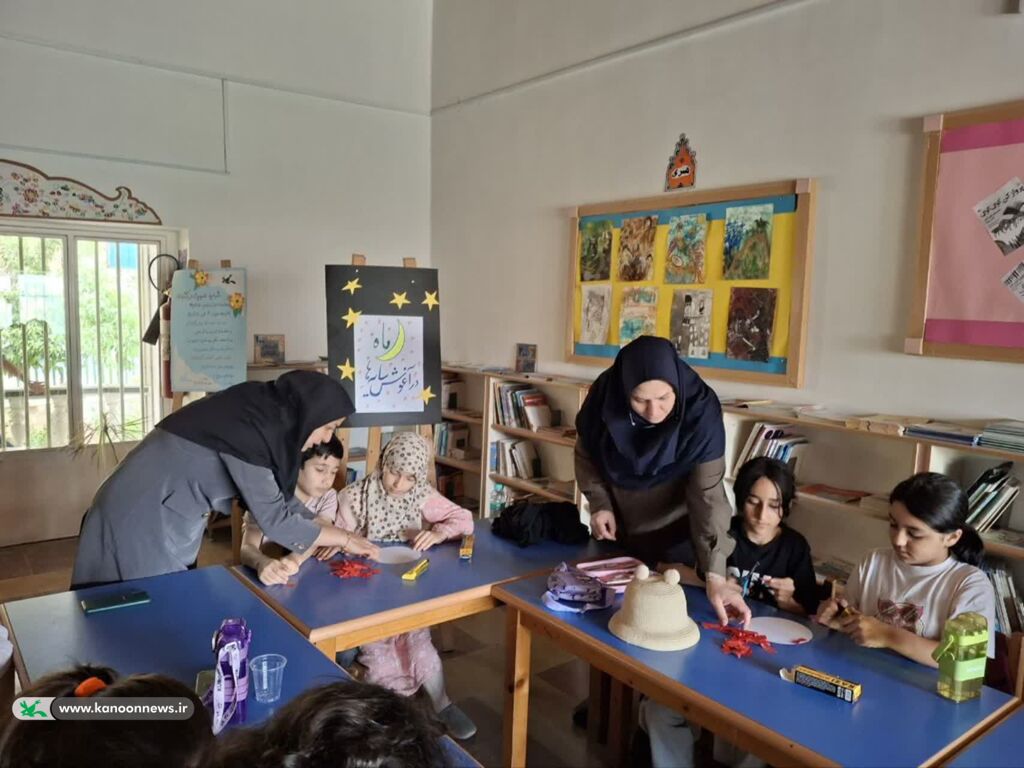 1335338-1 کارگاههای علمی رصد ماه در مراکز کانون گرگان برگزار شد