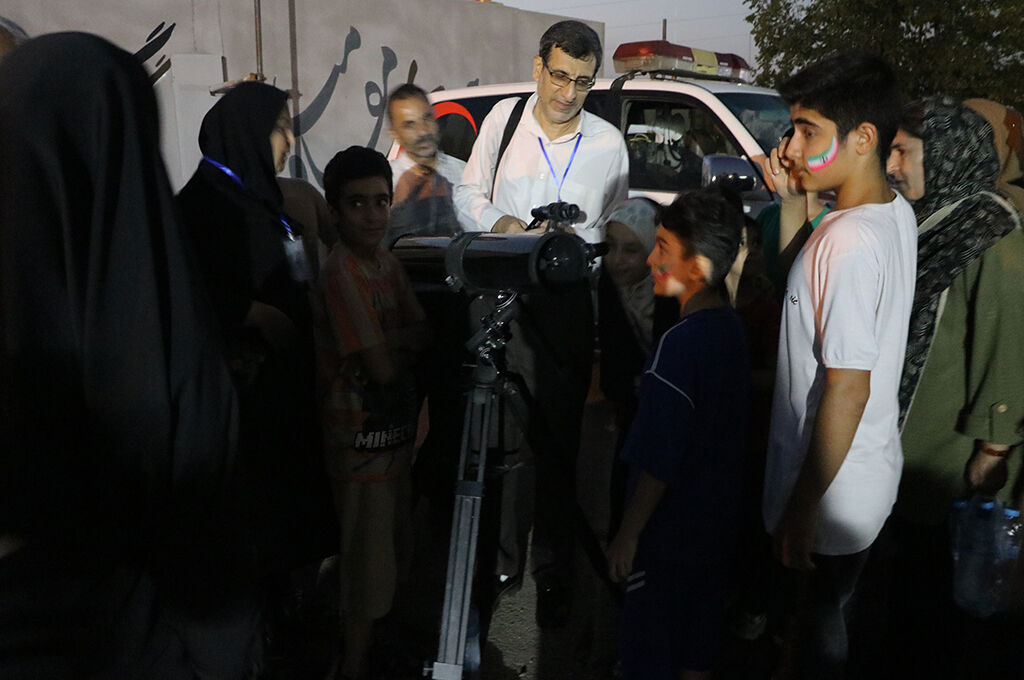 1335656 شبی رویایی با نجوم و شگفتیها در باغموزه دفاع مقدس رشت