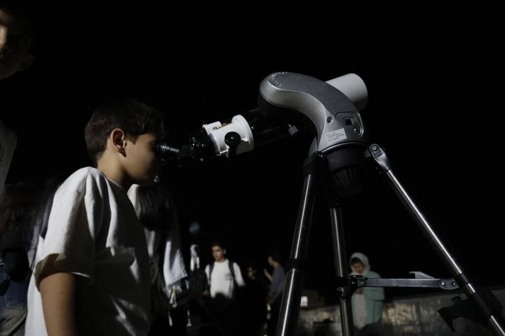 1335778-1 از تجربه فراموشنشدنی تا شنیدن قصه های پرشور