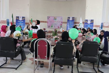  «زنگ زندگی» در اردوی دختران البرز به صدا در آمد