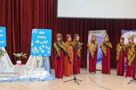 جشن پایان کارگاه‌های تابستانه در مجتمع فرهنگی هنری کانون گرگان