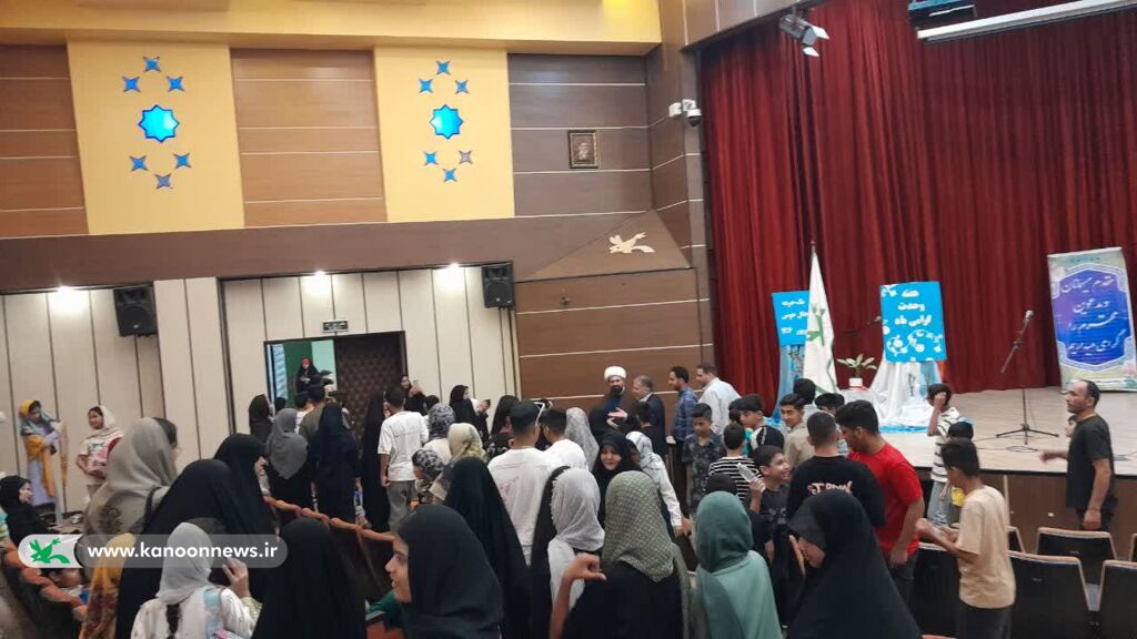 1336182-1 جشن پایان کارگاههای تابستانه در مجتمع فرهنگی هنری کانون گرگان