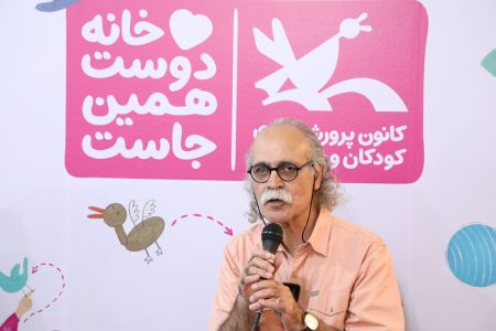 رمز موفقیت آثارم استفاده از چاشنی طنز و موضوع‌های جدید است