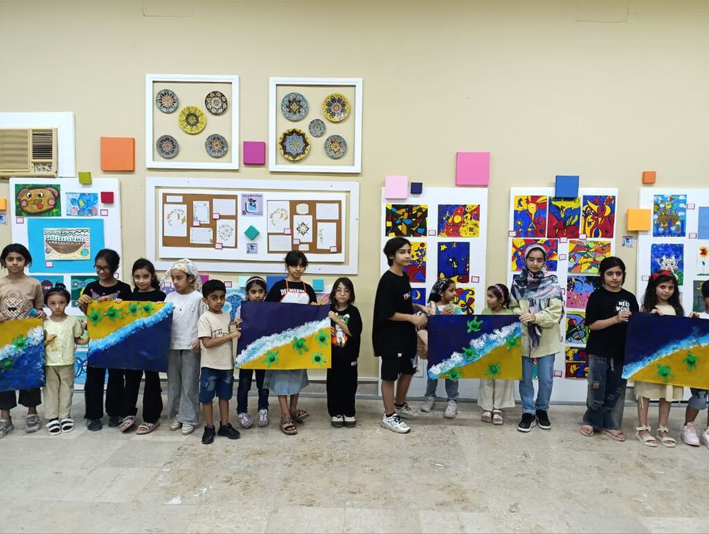 1336943-1 برگزاری کارگاه نقاشی خلاق در نمایشگاه ماهی پرنده