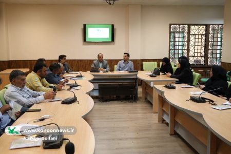 هوشنگ مرادی کرمانی نویسنده‌ایی است که صداقت را جهانی کرد