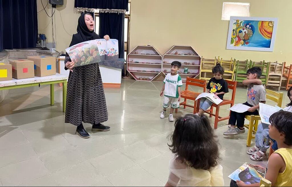 کارگاه یک‌روزه «قدرت بیان در کشف شکل‌ها و رنگ‌ها» در مرکز فرهنگی هنری گلشهر بندرعباس برگزار شد