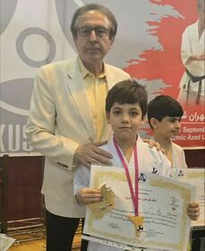 1338211-1 کاراته1.jpg