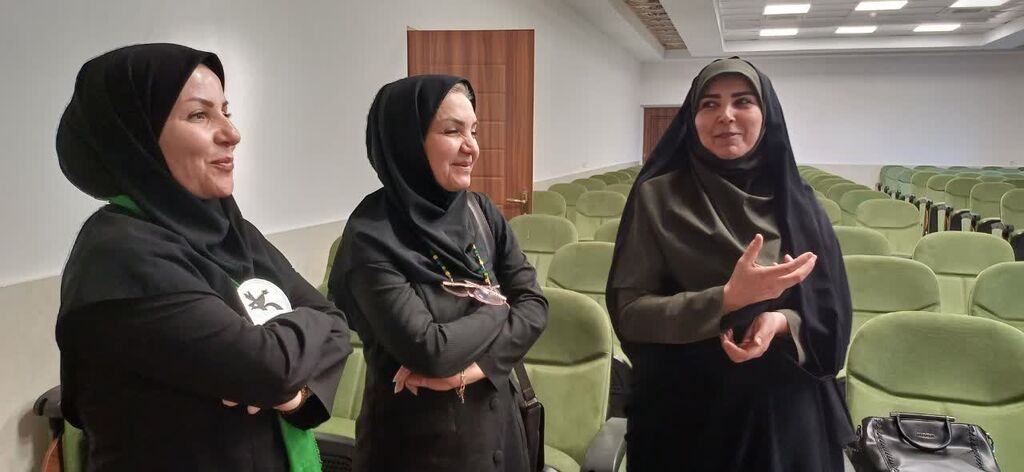 1338351-1 کانون پرورش فکری همدان در رشد نوجوانان نقش محوری دارد