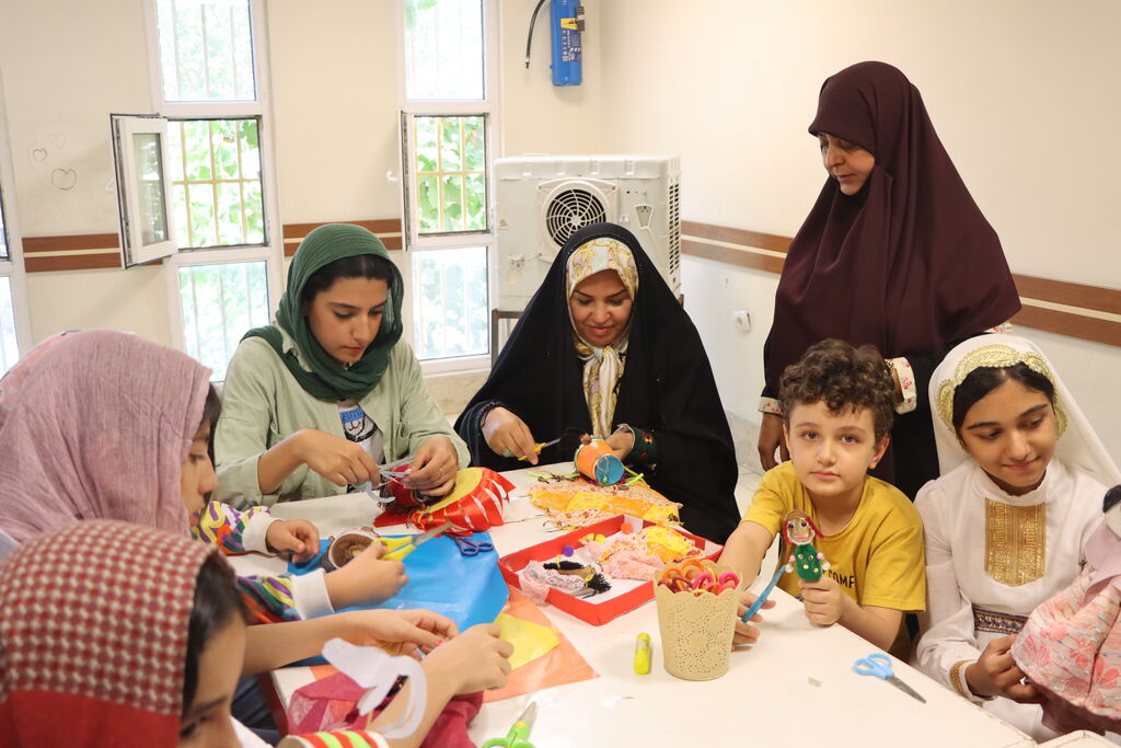 1338456-1 کارگاه ساخت عروسکهای سرزمین من در مرکز ۳۱ استان تهران