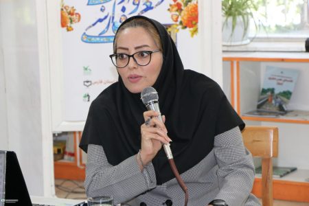 مرکز شماره‌یک شیراز میزبان کارگاه‌های تخصصی شعرخوانی برای کودکان، نوجوانان و والدین شد