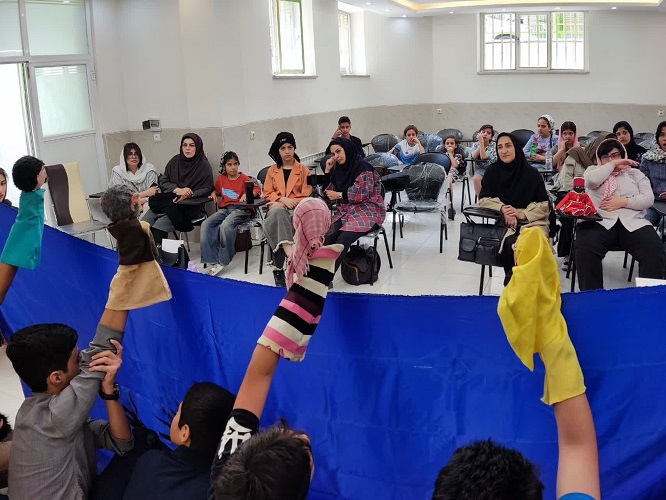 1338982-1 کارگاه تخصصی خیمهشببازی نوجوانان کانون استان اصفهان