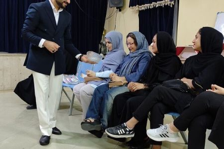 کارگاه فرزندپروری مثبت در مرکز فرهنگی هنری شماره ۴ بندرعباس برگزار شد