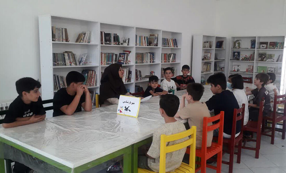 1339822-1 گرامیداشت روز شعر و ادب در کانونهای پرورش فکری لرستان