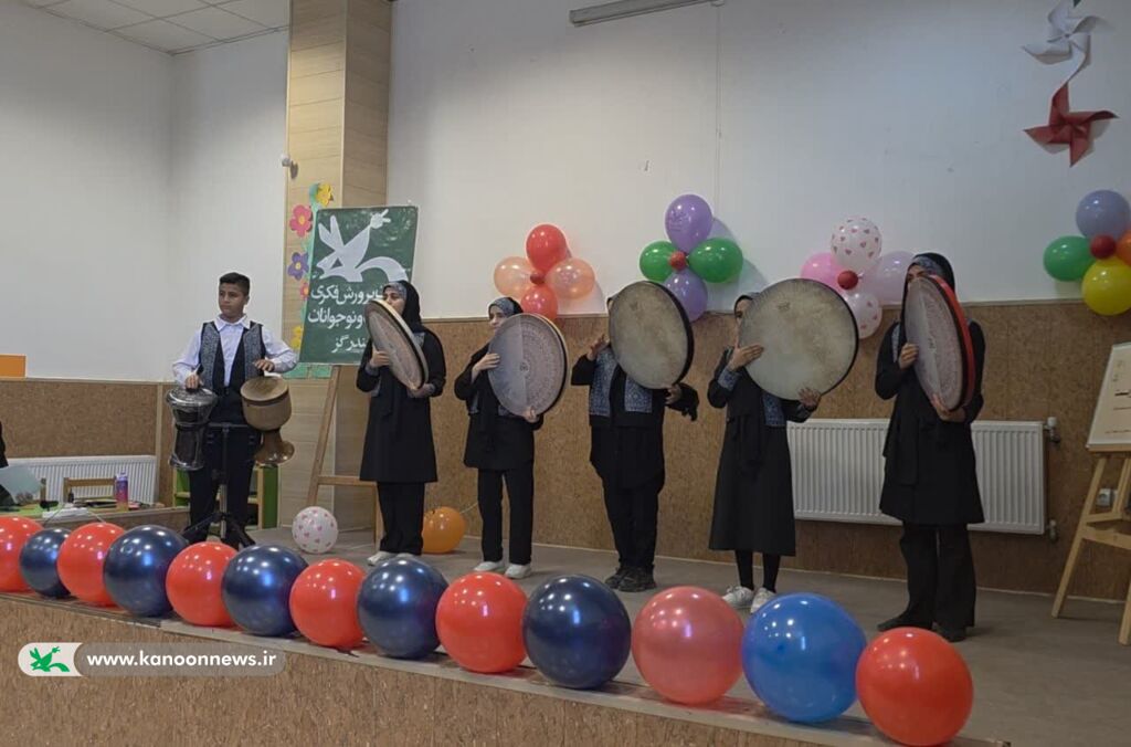 1339851-1 اختتامیه کارگاههای تابستانه کانون بندرگز برگزار شد