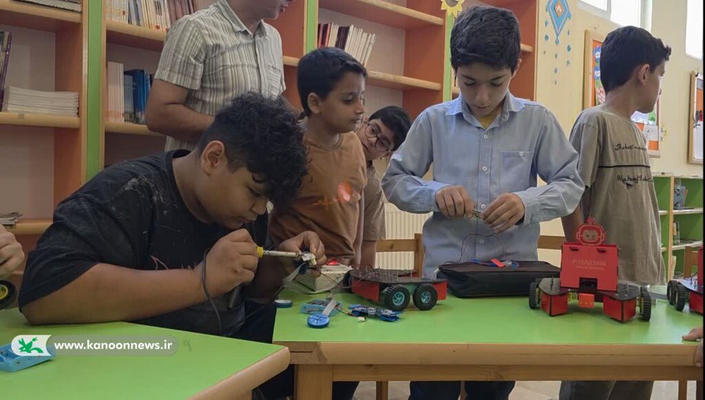 1339852-1 اختتامیه کارگاههای تابستانه کانون بندرگز برگزار شد