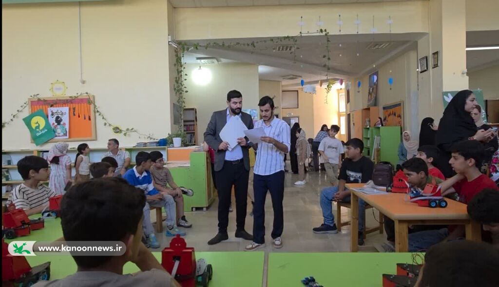 1339853-1 اختتامیه کارگاههای تابستانه کانون بندرگز برگزار شد