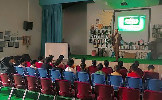 1339859-1 کارگاه «یادگیری خلاق» در رامسر برگزار شد