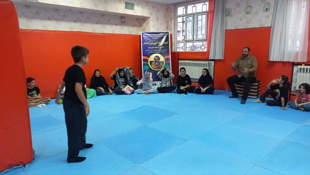 1339877-1 کارگاه بازیگری و تئاتر در مرکز پاوه برگزار شد