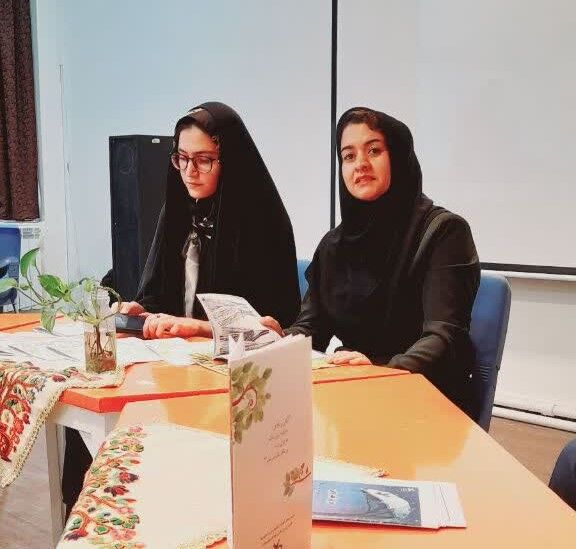 1340051-1 آیین رونمایی از آثار اعضای ادبی مرکز تربت حیدریه با عنوان «این نامۀ من بود»