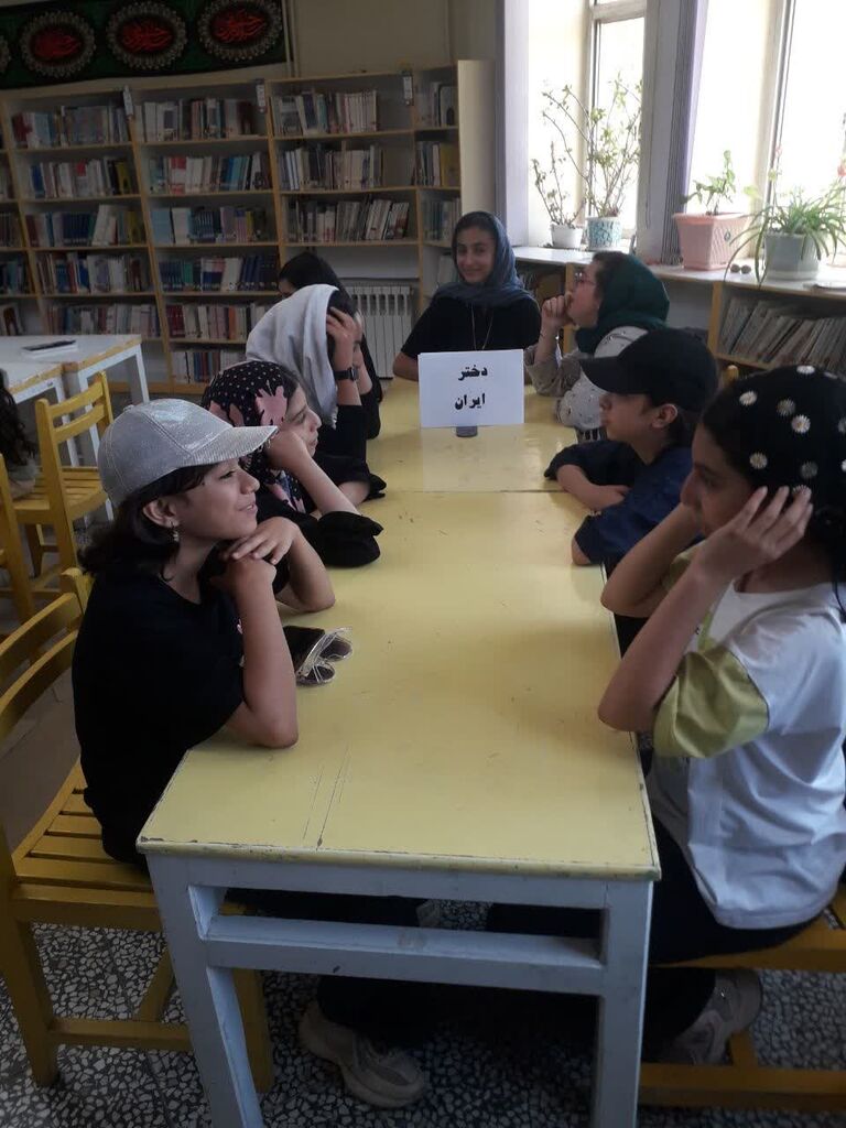 دختران کانونی همدان در رویداد ملی " دختر ایران" شرکت کردند