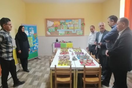 نمایشگاه «کانون رنگین من» در مرکز شماره ۲ نیشابور