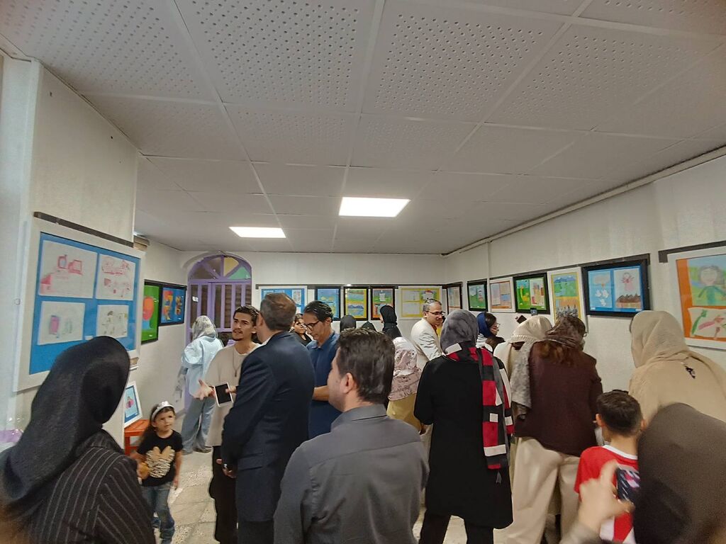 1340429-1 برپایی دومین نمایشگاه نقاشی آثار اعضای مرکز فرهنگی هنری کانون پرورش فکری دهدشت