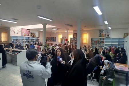 جشن مادر دختری به رنگ وحدت بر بال مرغک