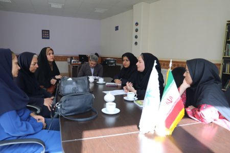 هم‌صدایی دستگاه‌ها برای شادی و آموزش کودکان در روستاها