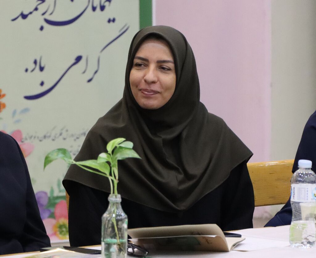 1340525 پنجمین باشگاه کتابخوانی کانون استان تهران