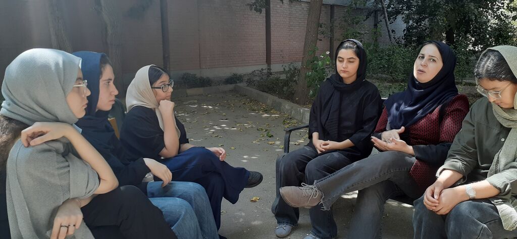 رویداد دختر ایران در مرکز ۲۵ کانون تهران