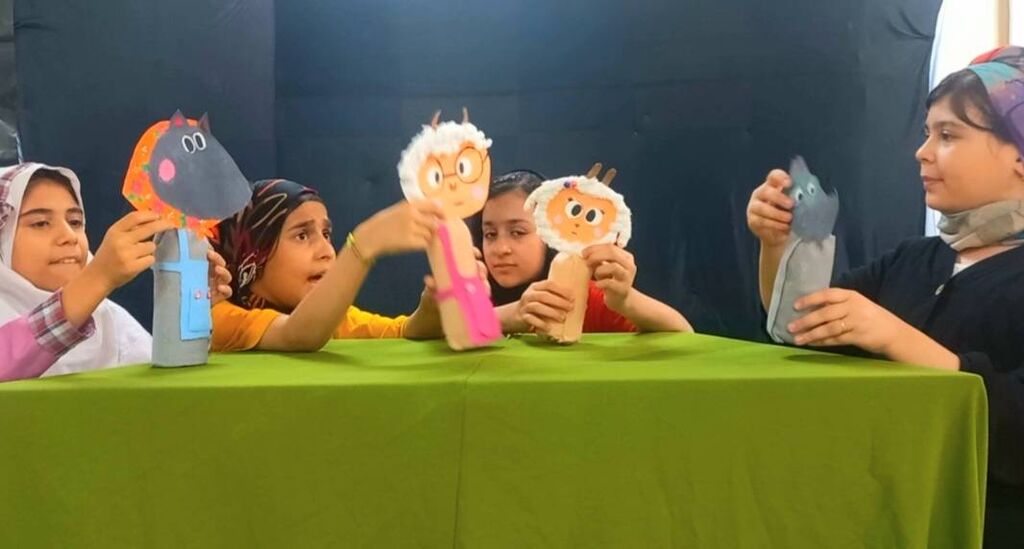 پایان تابستانی متفاوت با جشنواره نمایش عروسکی در مرکز فرهنگی کازرون