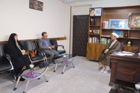 نشست مسئولین کانون استان تهران با امام جمعه اسلامشهر