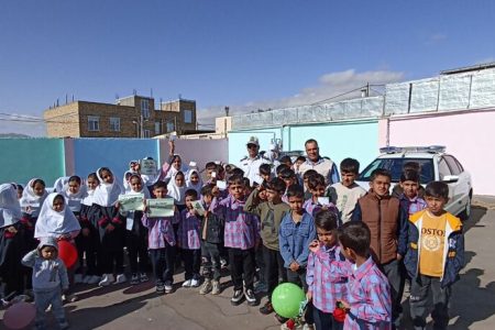 ویژه‌برنامه هفته دفاع مقدس و بازگشایی مدارس در یوسف‌آباد با محوریت آموزش ترافیکی