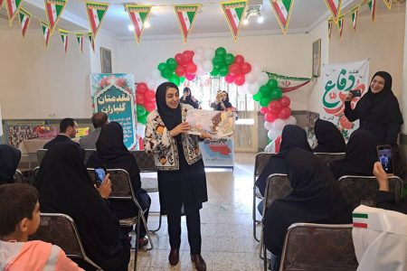 مربیان مرکز سه کانون اردبیل آغاز سال تحصیلی را در مدرسه استثنایی نوید جشن گرفتند