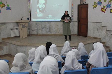 ویژه‌برنامه هفته دفاع مقدس در مراکز یک کوثر و انگوت/ اعضای کانون یاد شهدا را زنده ساختند