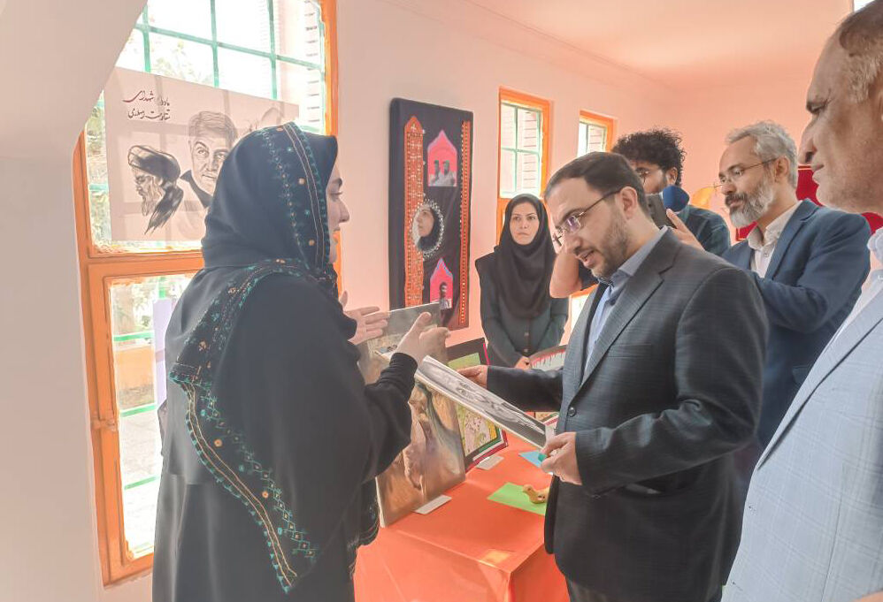 مدیرعامل از مدرسه‌ها و مراکز کانون شمال سیستان و بلوچستان بازدید کرد