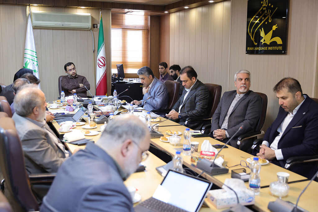 ضرورت هم‌افزایی کانون زبان ایران و کانون پرورش فکری