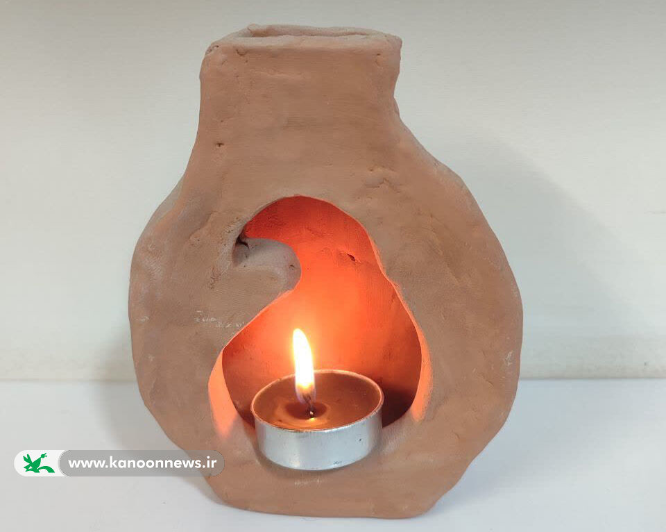 1343941 دست سازههای کودکان و نوجوانان یزدی با عنوان هدیه خوبان برای زائران امام حسین ارسال شد