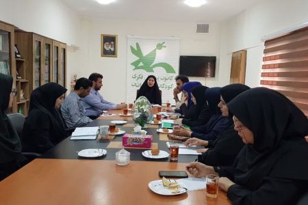 دهمین نشست شورای فرهنگی کانون کرمانشاه