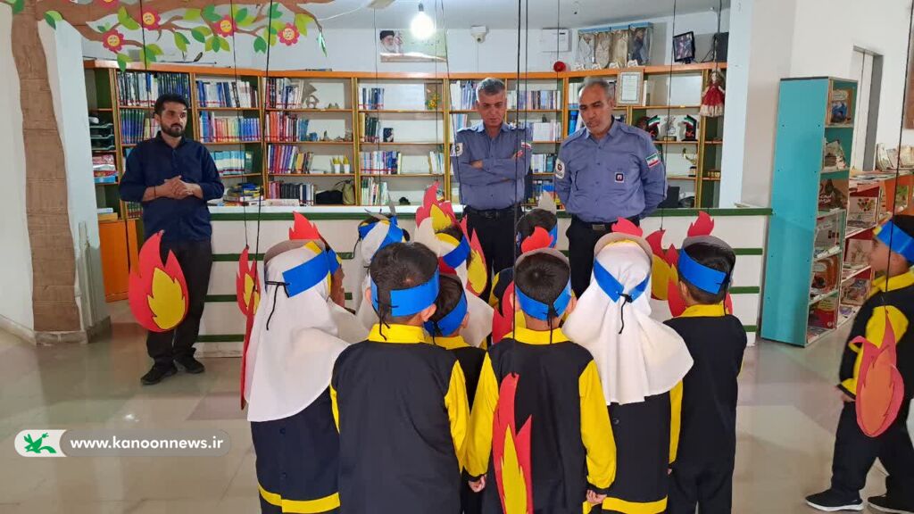 آشنایی کودکان دلند با شجاعت و ایثار آتش‌نشانان