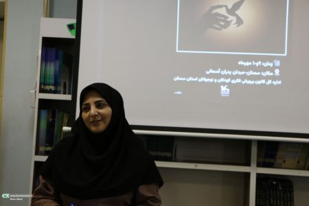 توانمندسازی مربیان کانون سمنان در تکنیک «نمایش عروسک سایه‌ای» آغاز شد