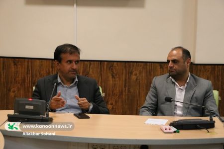 کودکان را می توان به معادن معنوی تشبیه کرد که باید برای کشف آنها تلاش کنیم