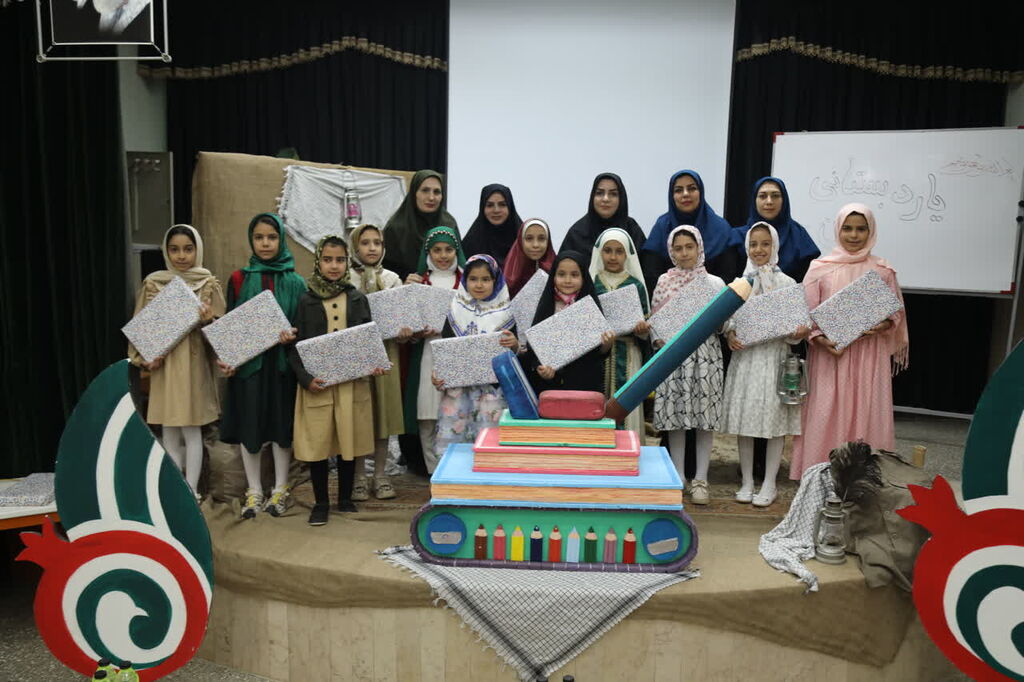 1344492 مهرواره قصههای دفاع مقدس در تفت برگزار شد