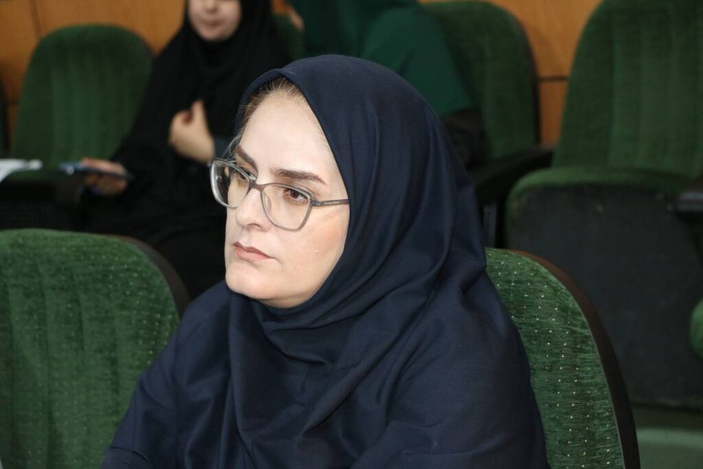 1344538-1 کارگاه «یادگیری با امضای شخصی» در شیراز برگزار شد