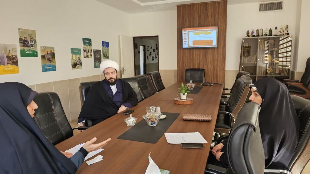 تجلیل از «هیئت‌های مشتاق کودک» استان البرز در هفته‌ی ملی کودک